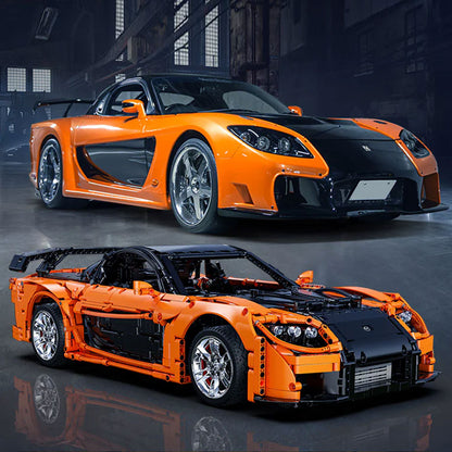 Premium CaDA Mazda RX-7 1:8 Klemmbaustein-Set (3182 Teile) mit RC-Fernsteuerung, LED-Beleuchtung & High-Detail Technik-Modell