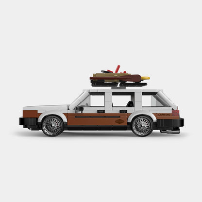 PowerBuild 80s German Wagon Sleeper – 457 Pieces Retro Estate Model | 1:32 Building Blocks