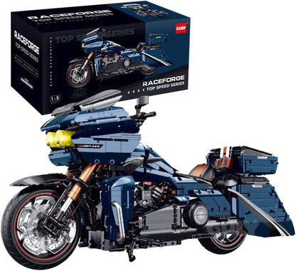 GULY 60540 Sapphire King – saphirblaues amerikanisches Touring-Motorrad aus 2.410 Klemmbausteinen im Maßstab 1:5 mit V-Twin-Motor und Präsentationsständer.