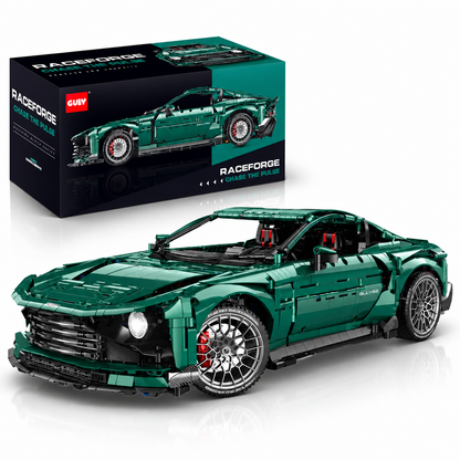 GULY Emerald GT grüner Klemmbaustein-Sportwagen mit 3.828 Teilen, silbernen Felgen und schwarzer Originalverpackung im Hintergrund